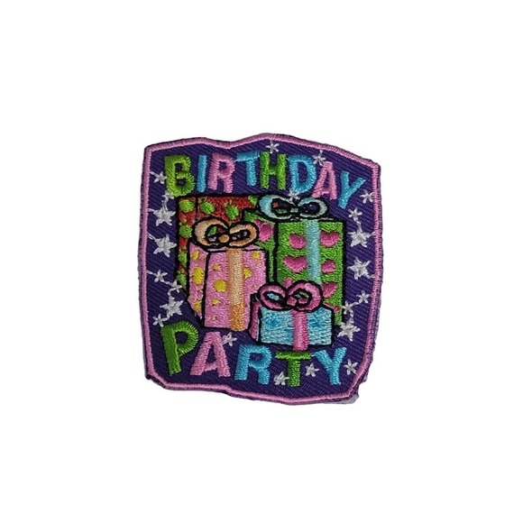 VTG Iron On Patch, Birthday Party Presents - Picture 1 of 6